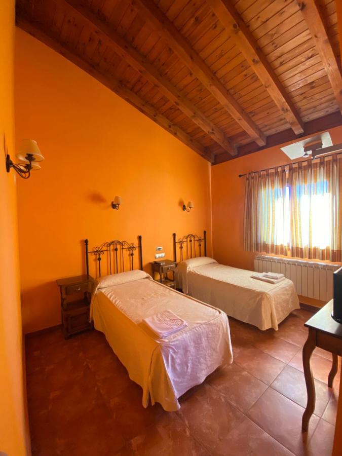 Hotel Hosteria De Monzon Monzón de Campos Esterno foto