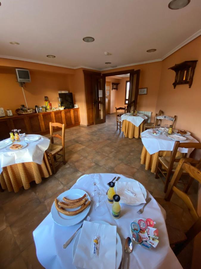 Hotel Hosteria De Monzon Monzón de Campos Esterno foto